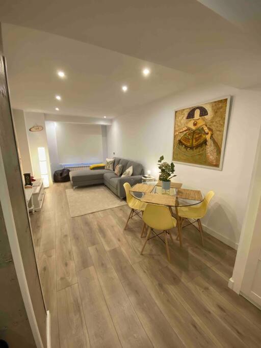 Apartamento A 100Metros De La Playa De San Lorenzo Хихон Экстерьер фото