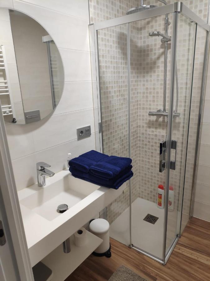 Apartamento A 100Metros De La Playa De San Lorenzo Хихон Экстерьер фото