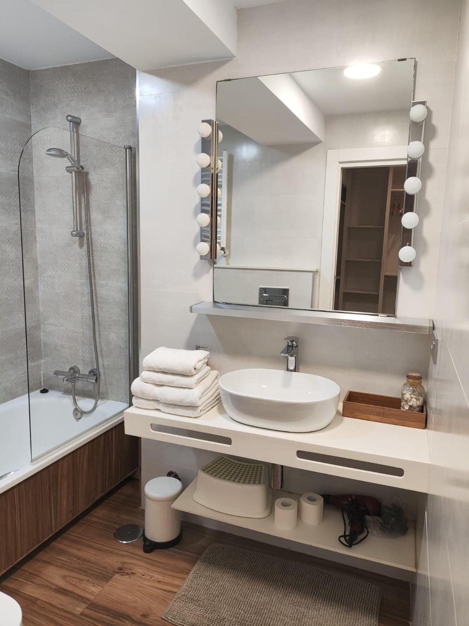 Apartamento A 100Metros De La Playa De San Lorenzo Хихон Экстерьер фото